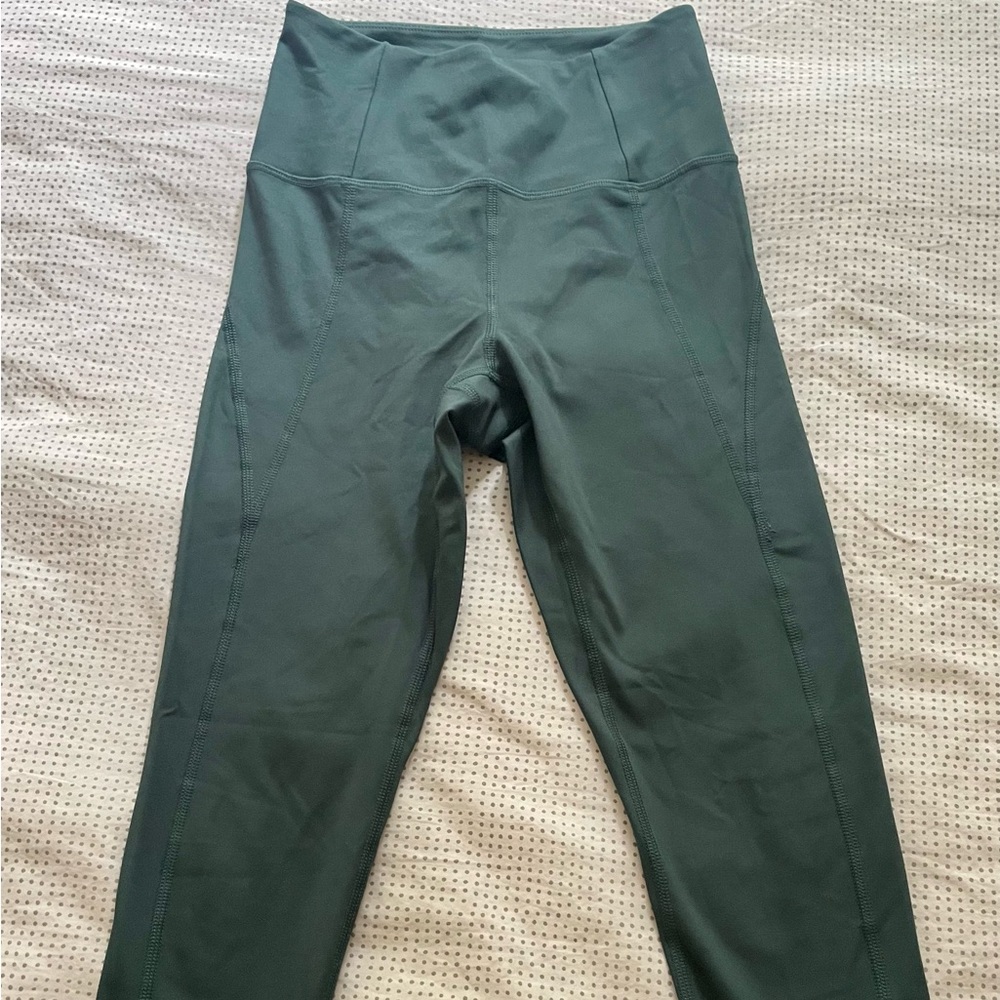 XS Girlfriend Collective Compressive High Rise Legging in Moss